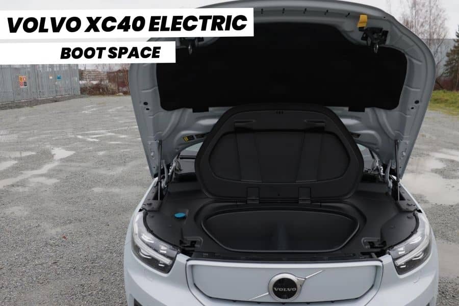 Volvo XC40 electric car boot space 