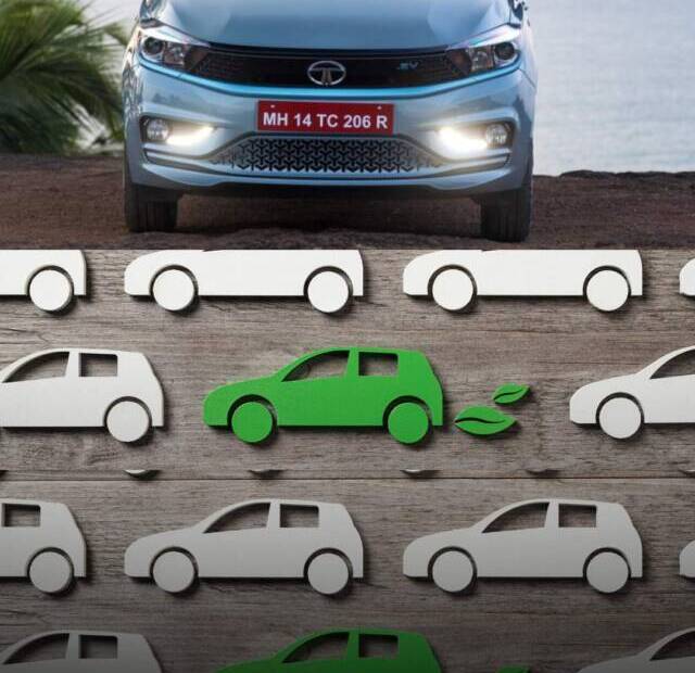 Image of choosing an electric vehicle