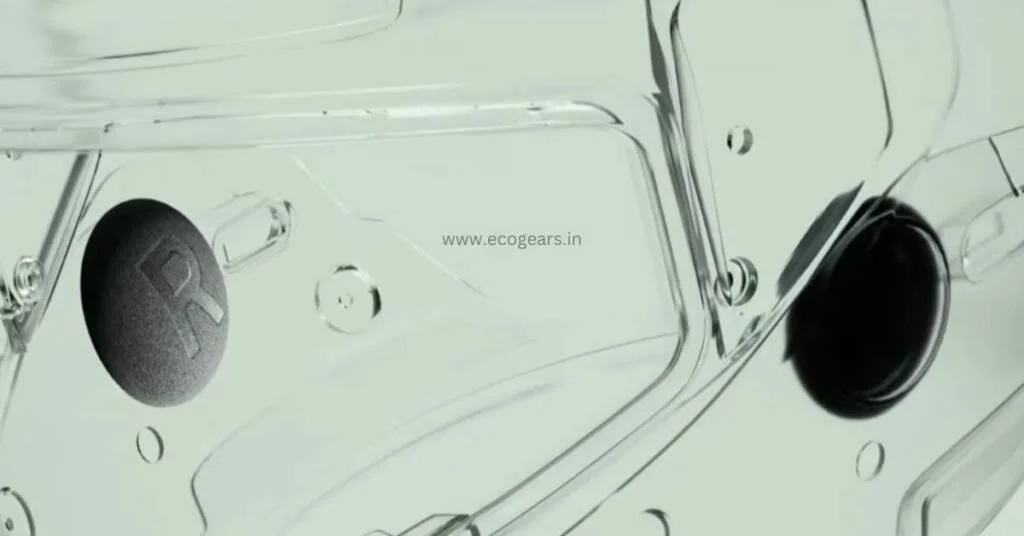 Image of inbuilt speakers in the Ather Halo smart Helmets