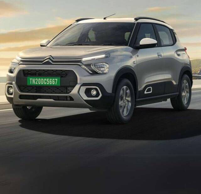 image of Citroen ec3 electric car on Indian roads