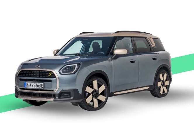 Image of Mini Countryman SE electric car on Indian roads in Slate Blue color